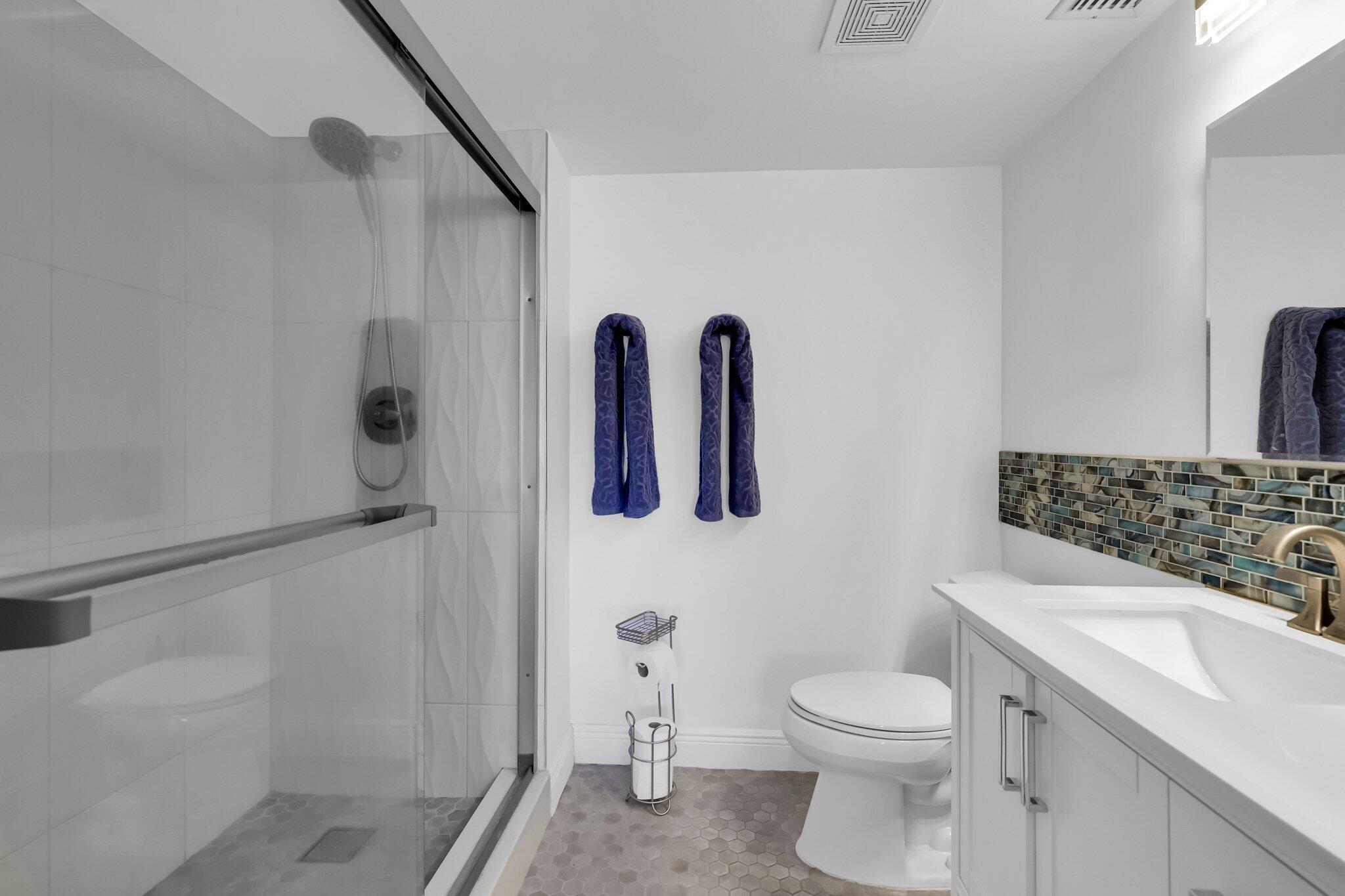 4550 NW 18th Avenue 504