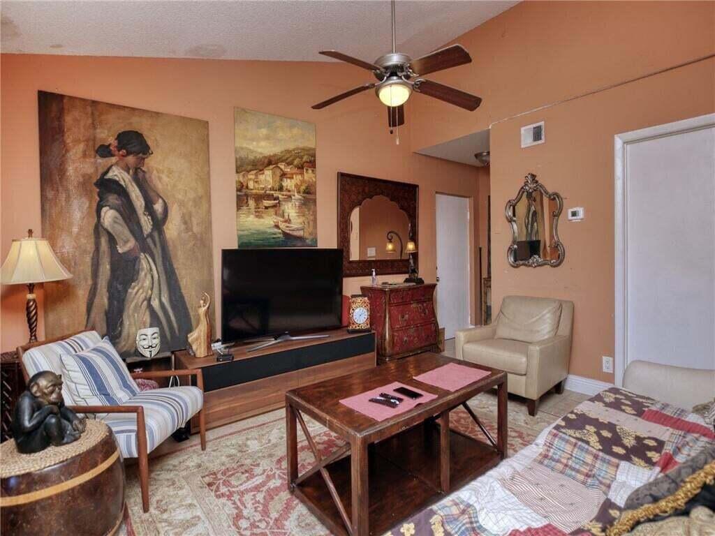 5760 Rock Island Road 330