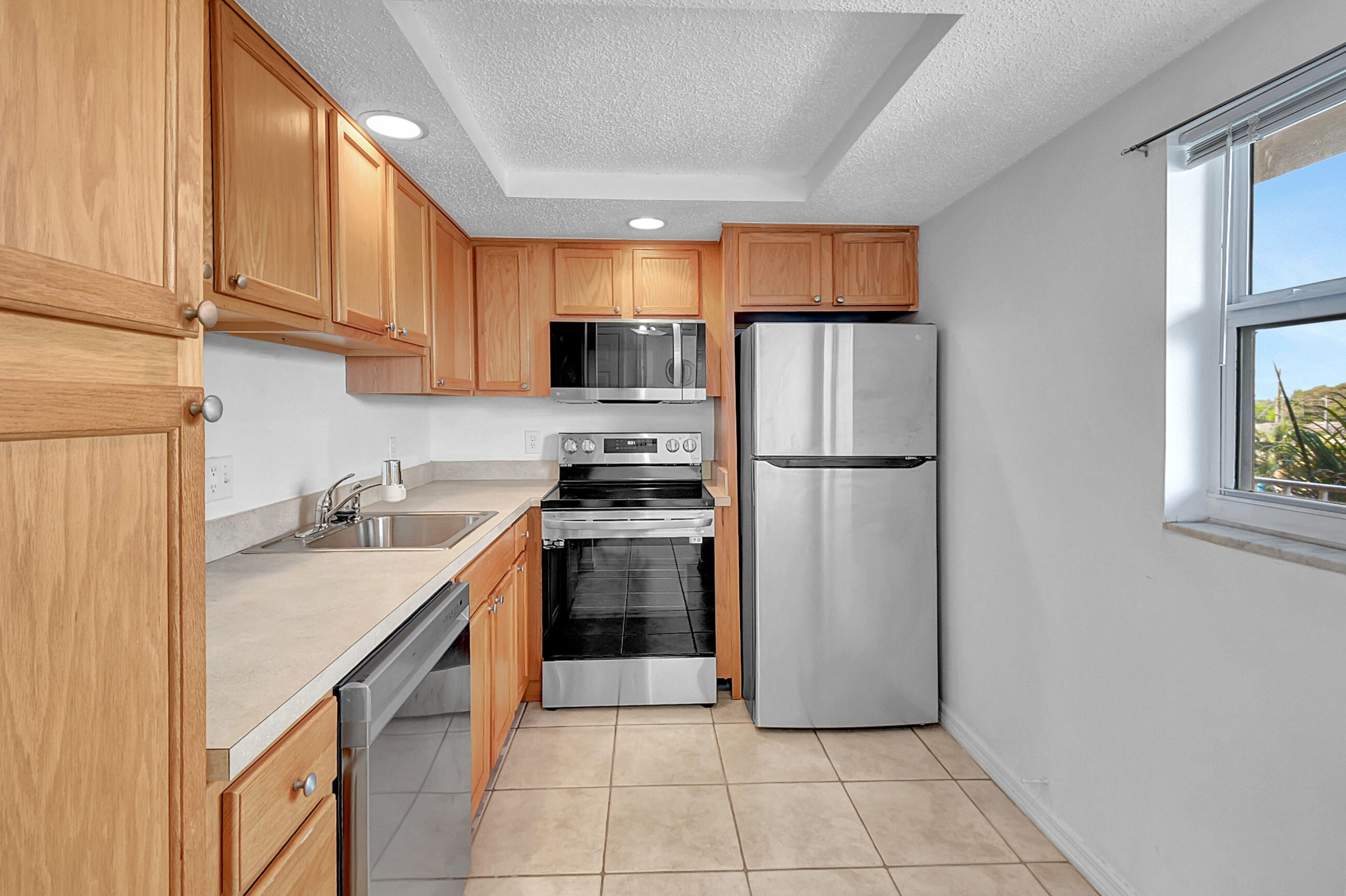 2400 NE 1st Lane 3070, Boynton Beach Unit: 3070