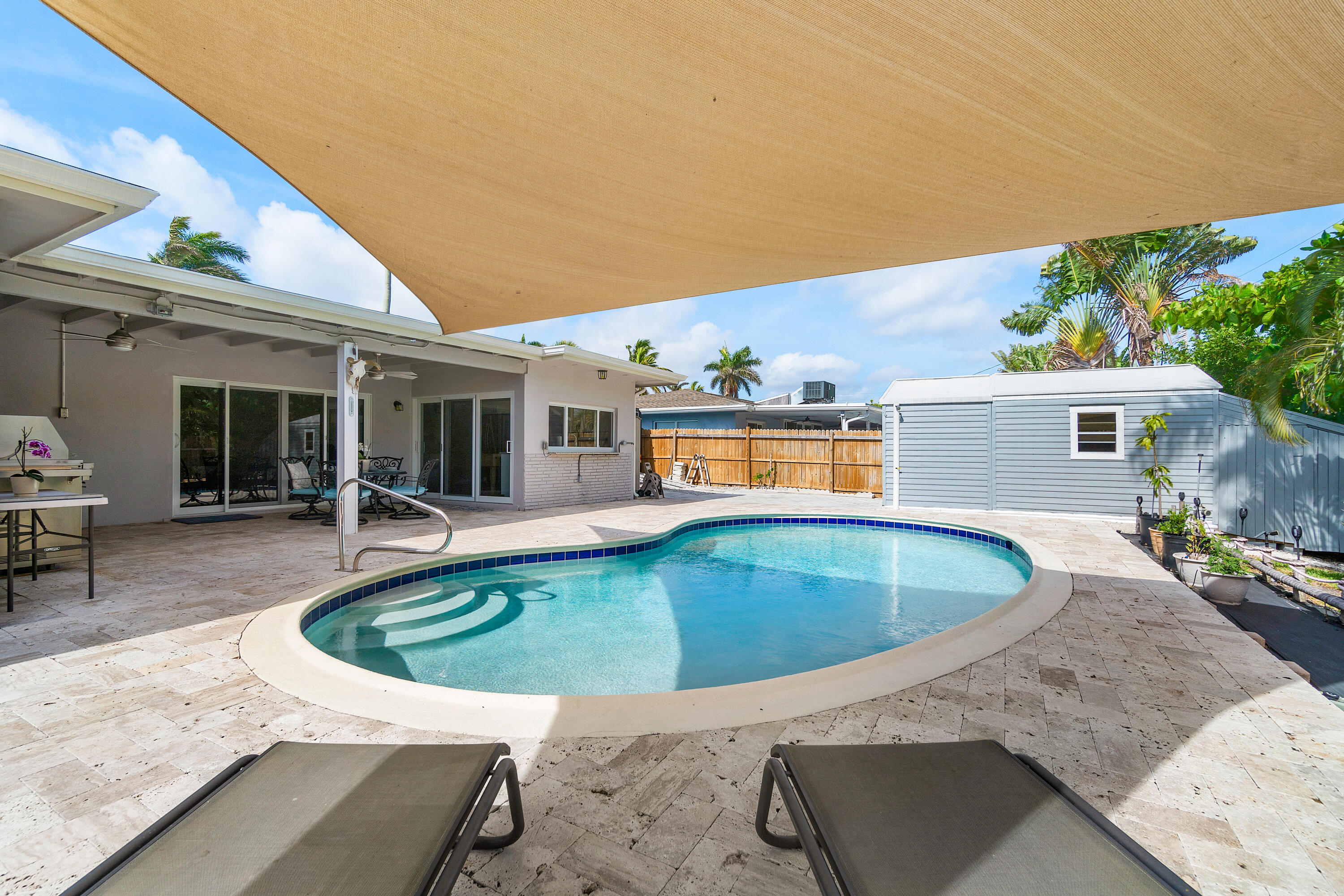 637 Las Palmas Park, Boynton Beach