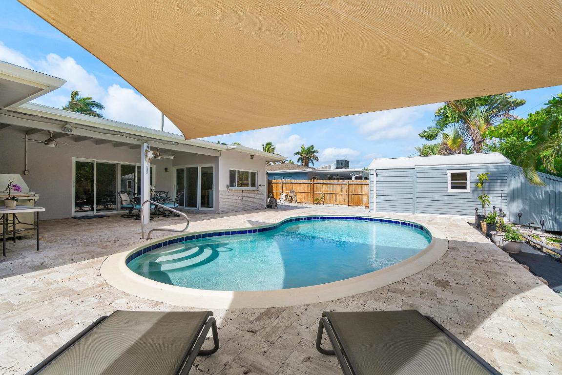 637 Las Palmas Park, Boynton Beach