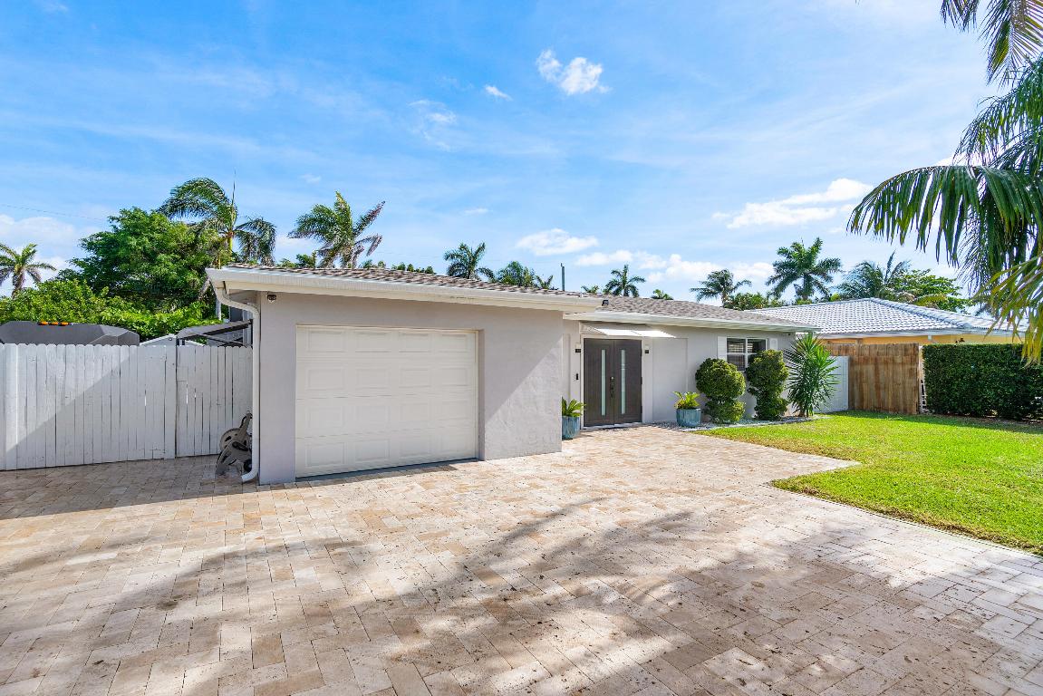 637 Las Palmas Park, Boynton Beach