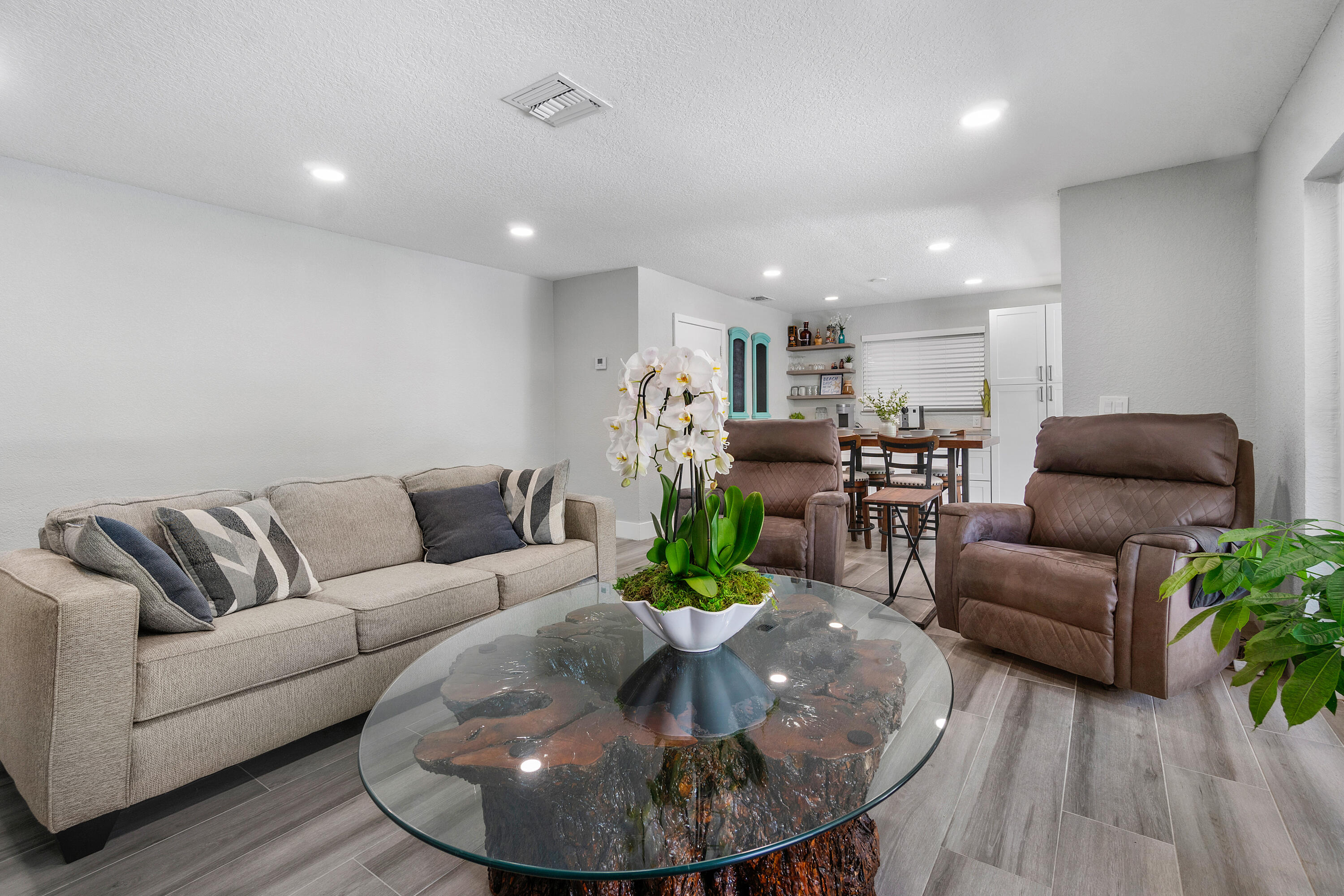 637 Las Palmas Park, Boynton Beach