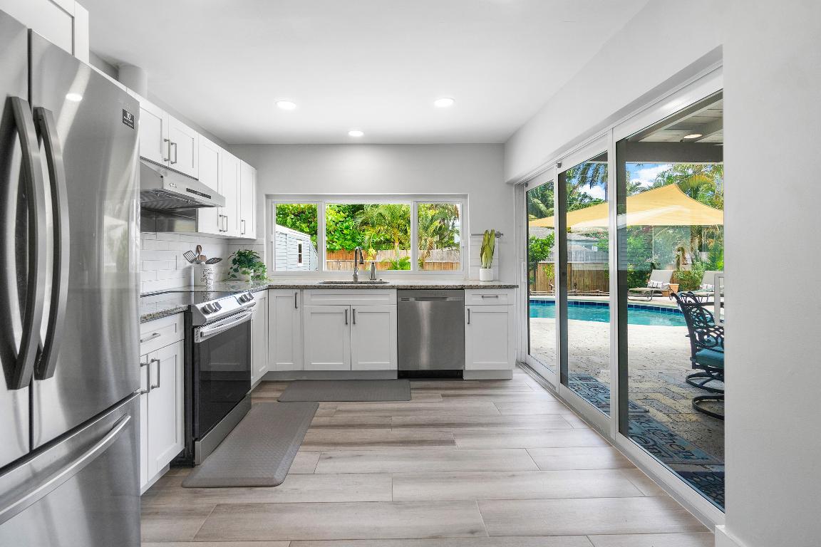 637 Las Palmas Park, Boynton Beach