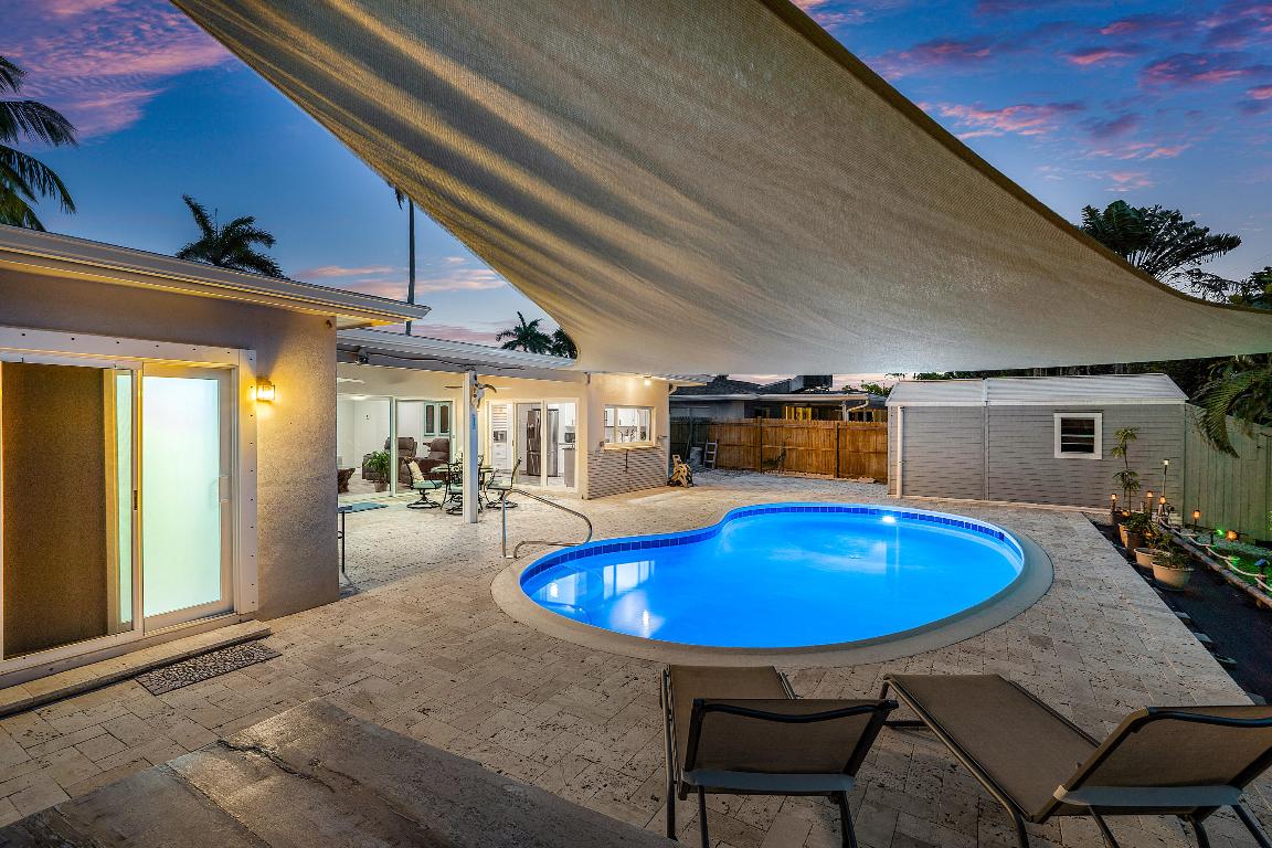 637 Las Palmas Park, Boynton Beach