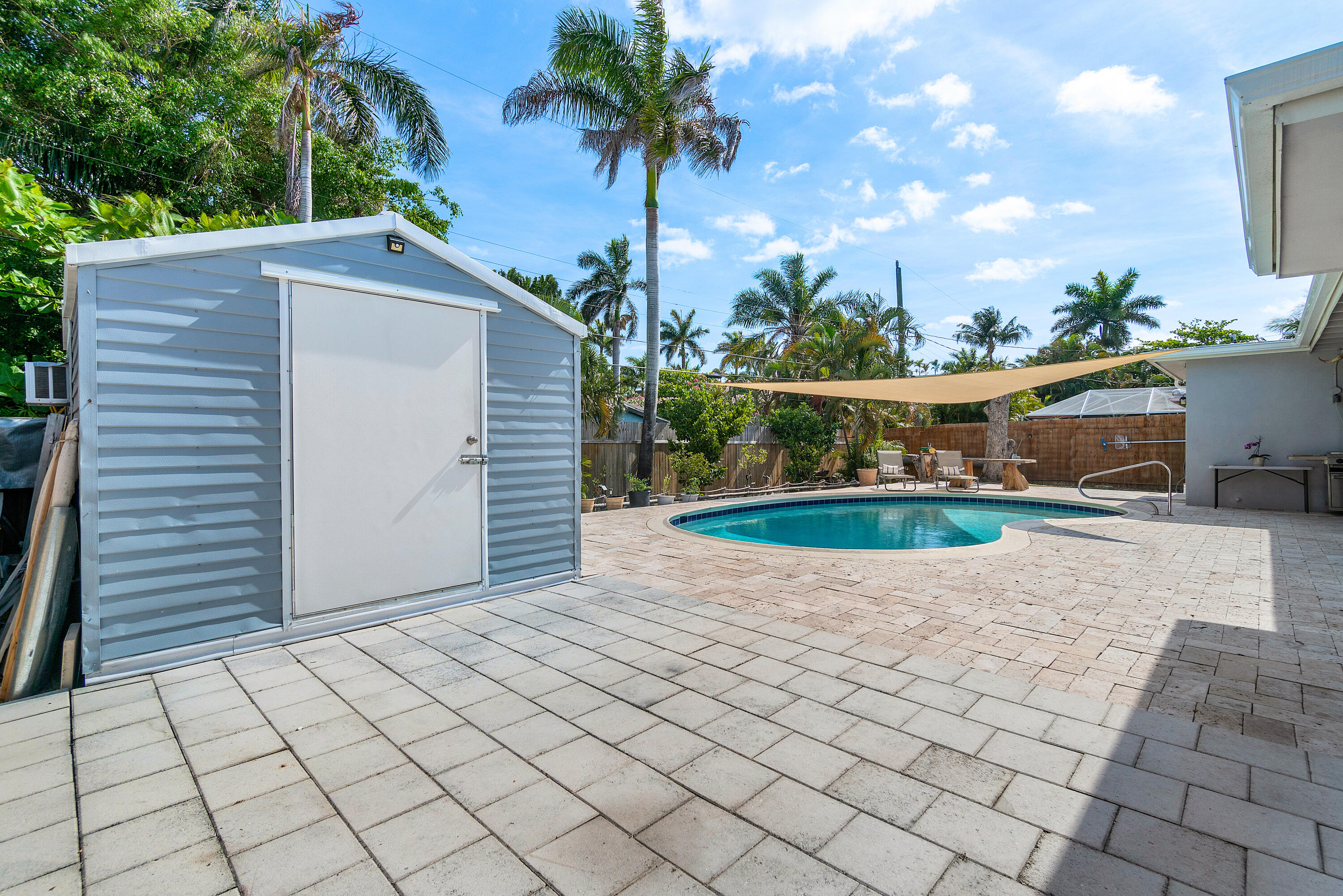 637 Las Palmas Park, Boynton Beach