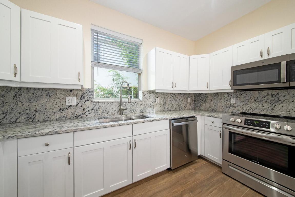 10825 Ravel Court, Boca Raton