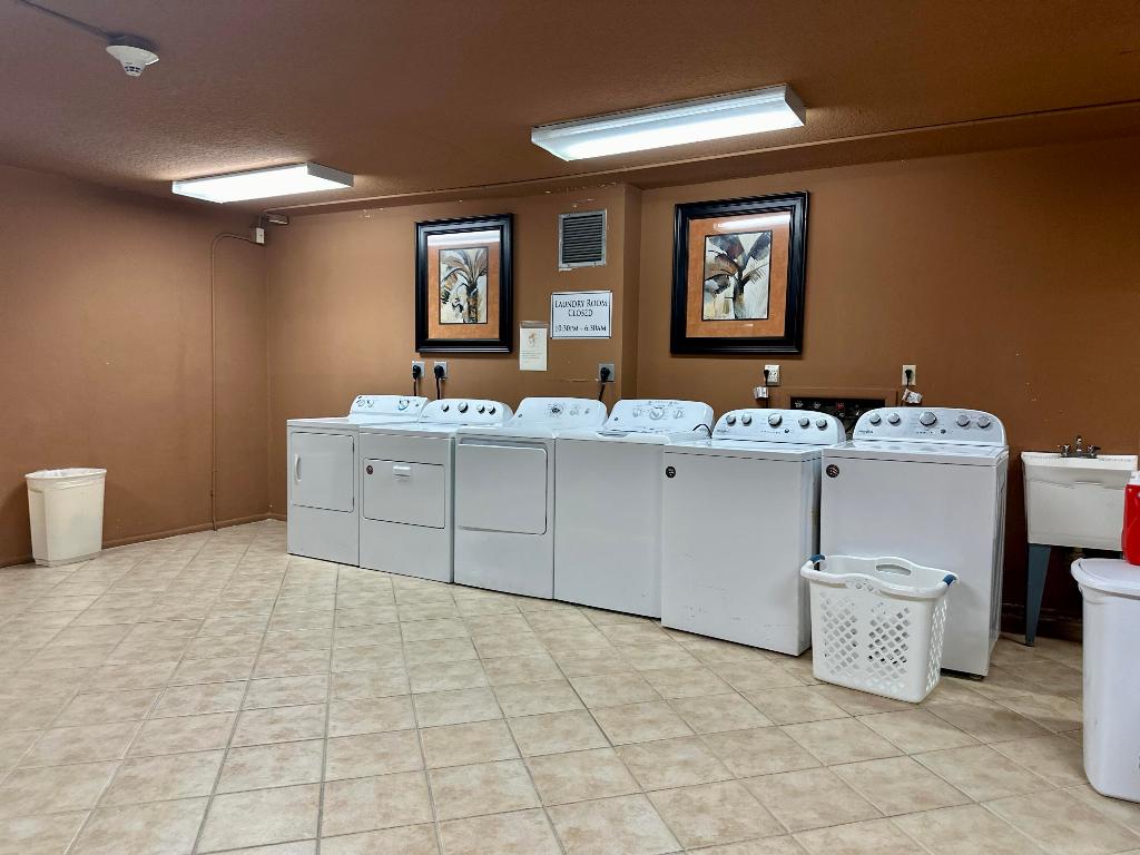 1000 Spanish River Road 3u, Boca Raton Unit: 3u