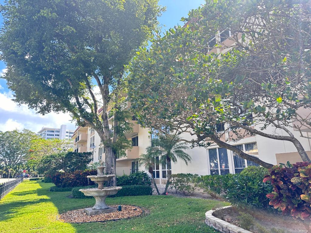 1000 Spanish River Road 3u, Boca Raton Unit: 3u