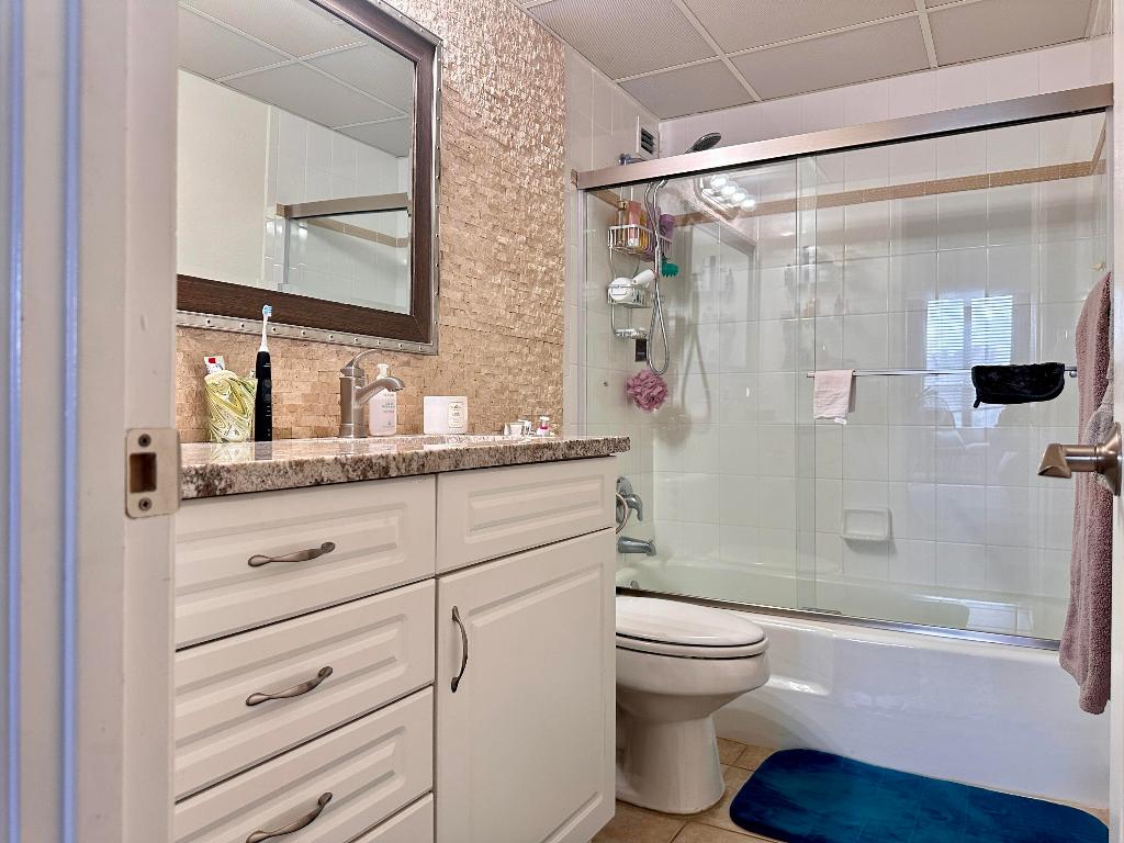 1000 Spanish River Road 3u, Boca Raton Unit: 3u