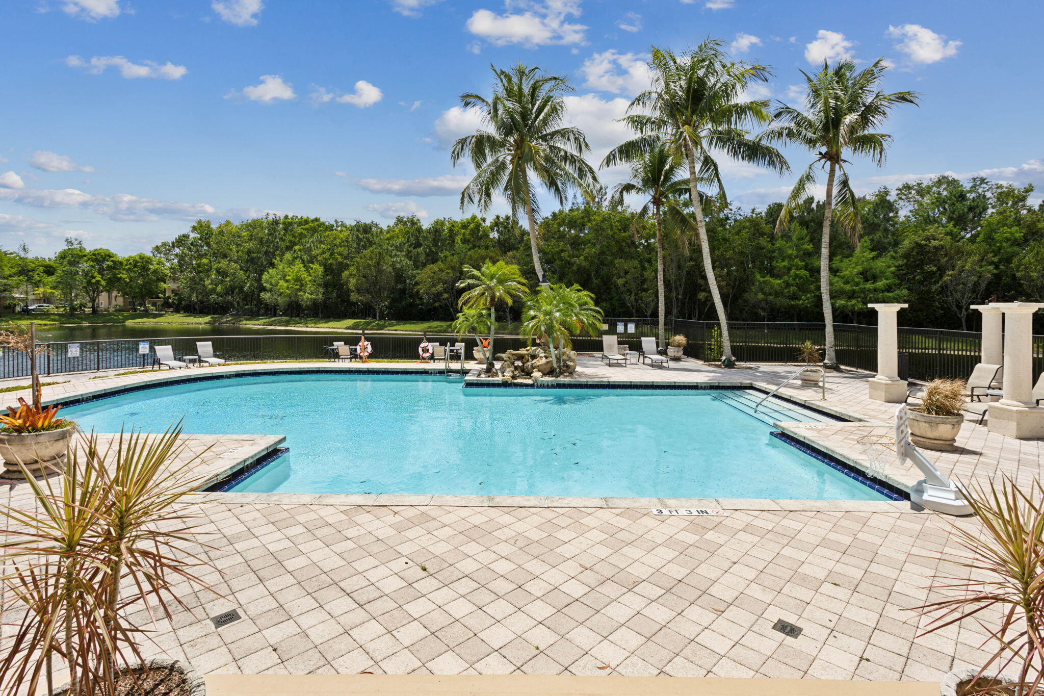 1700 Crestwood Court S, 1707, Royal Palm Beach Unit: 1707