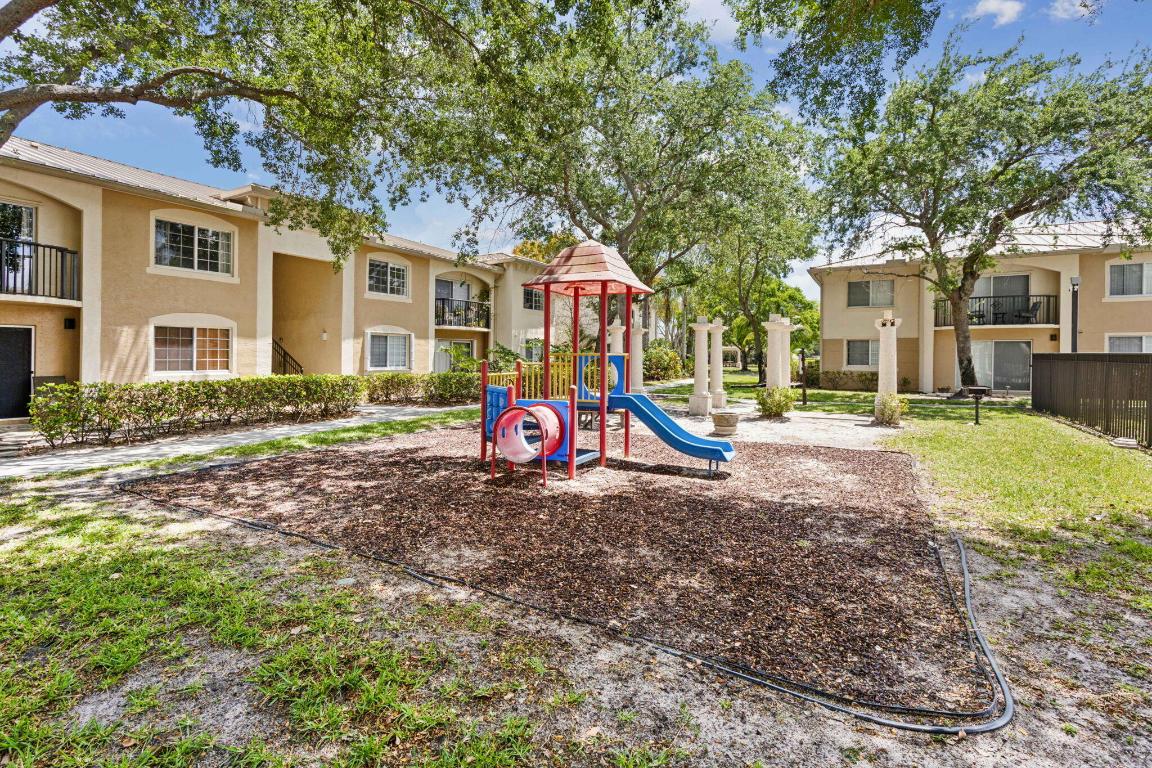 1700 Crestwood Court S, 1707, Royal Palm Beach Unit: 1707