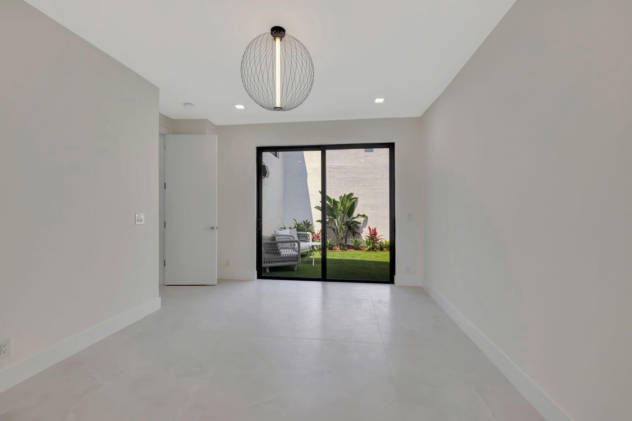 2518 NW 64th Boulevard