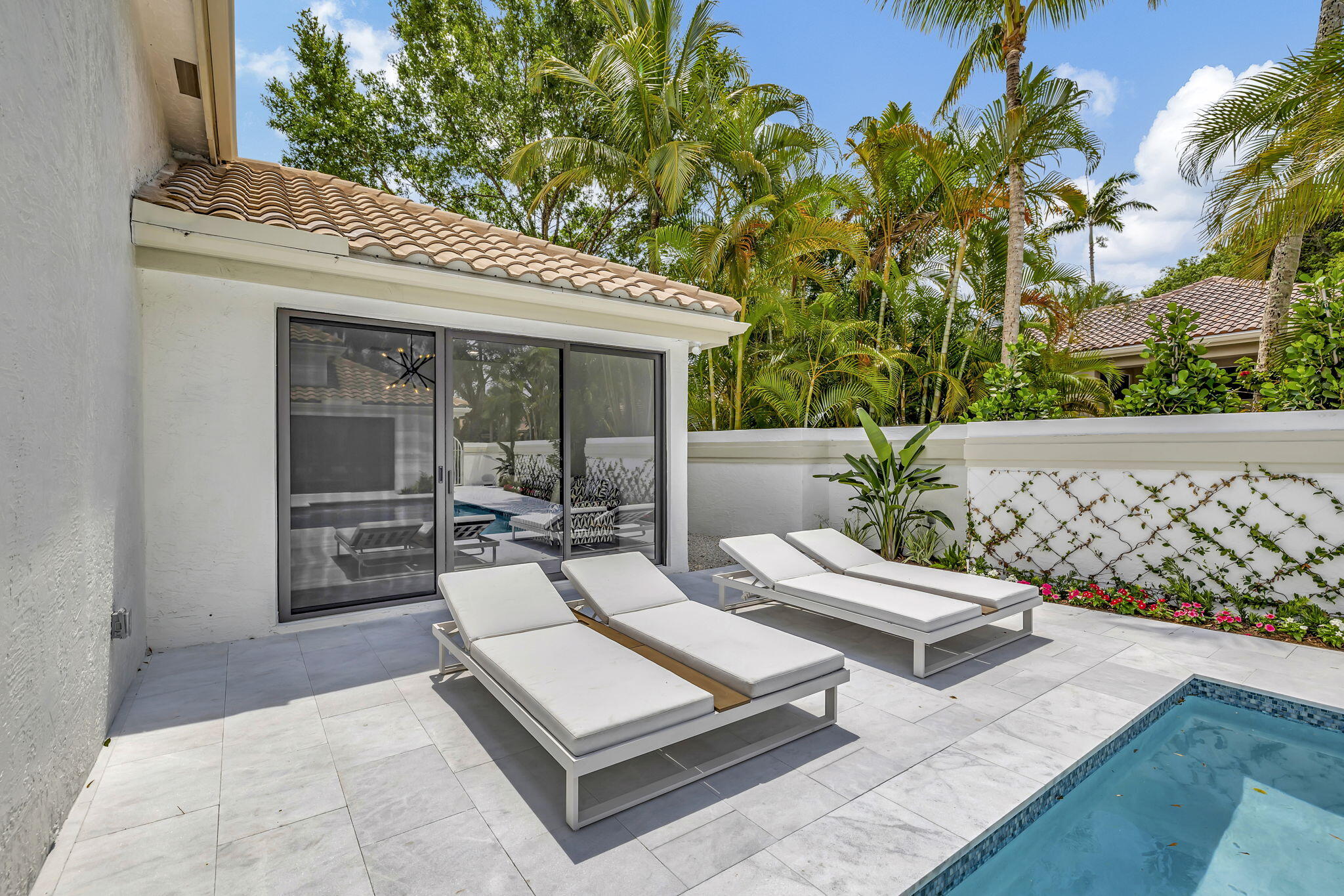 2518 NW 64th Boulevard