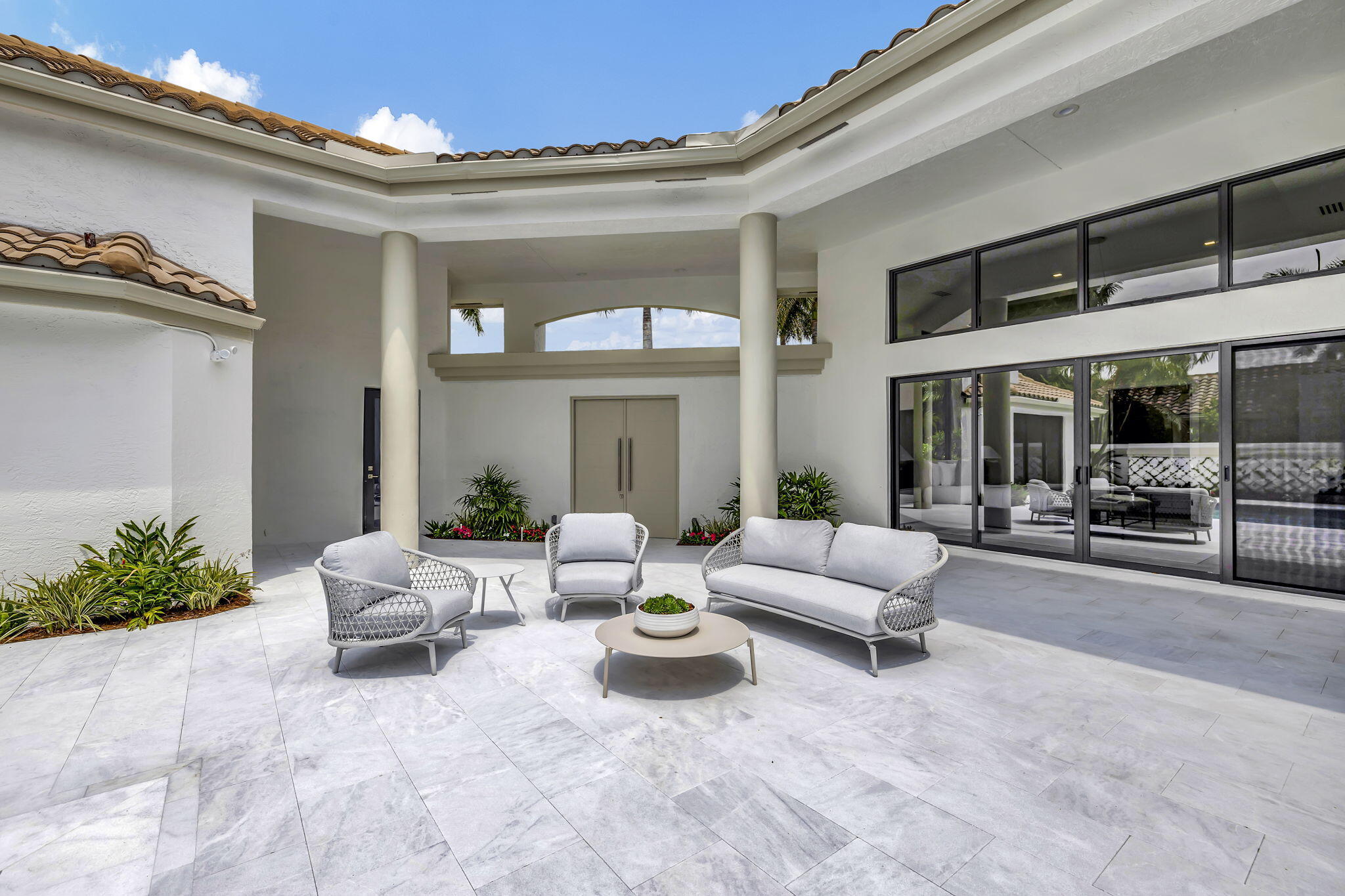 2518 NW 64th Boulevard