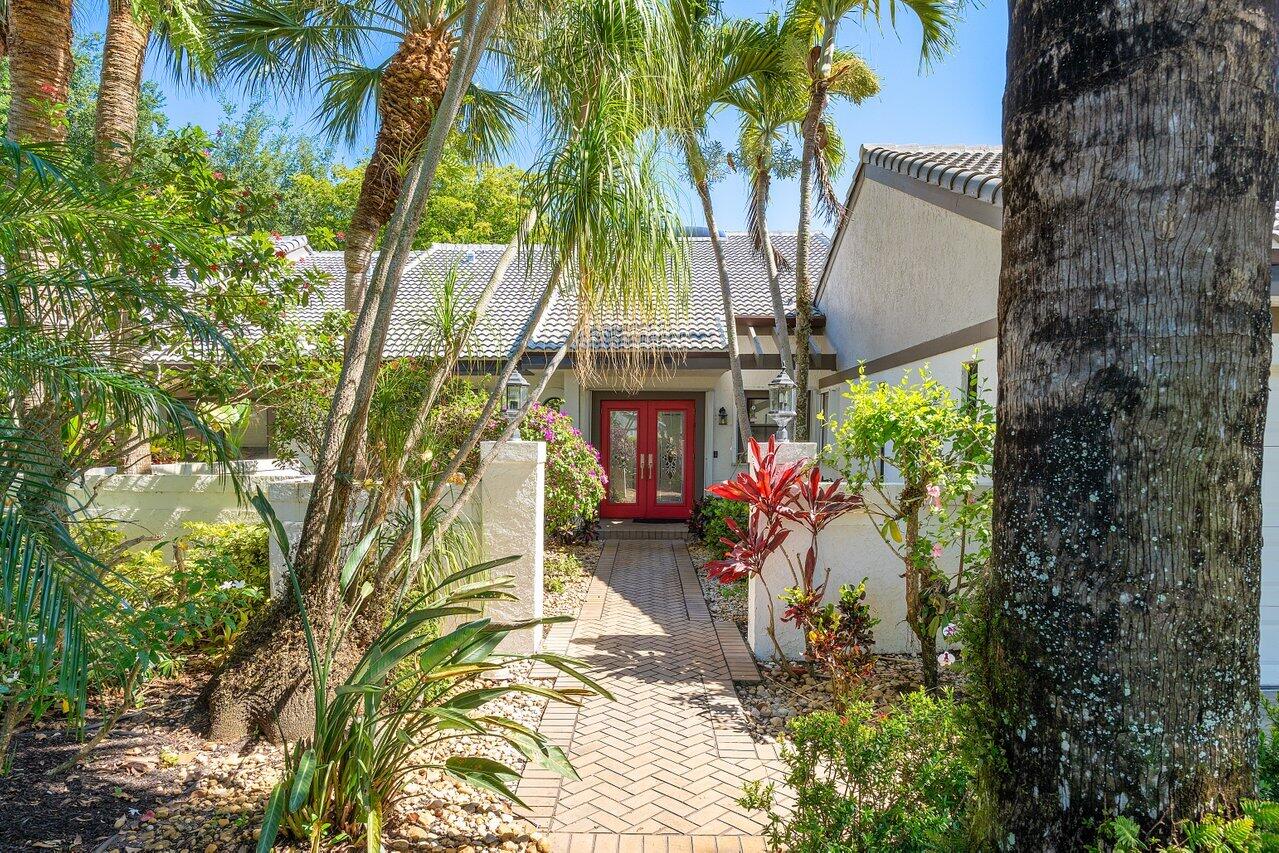 54 Essex Drive
