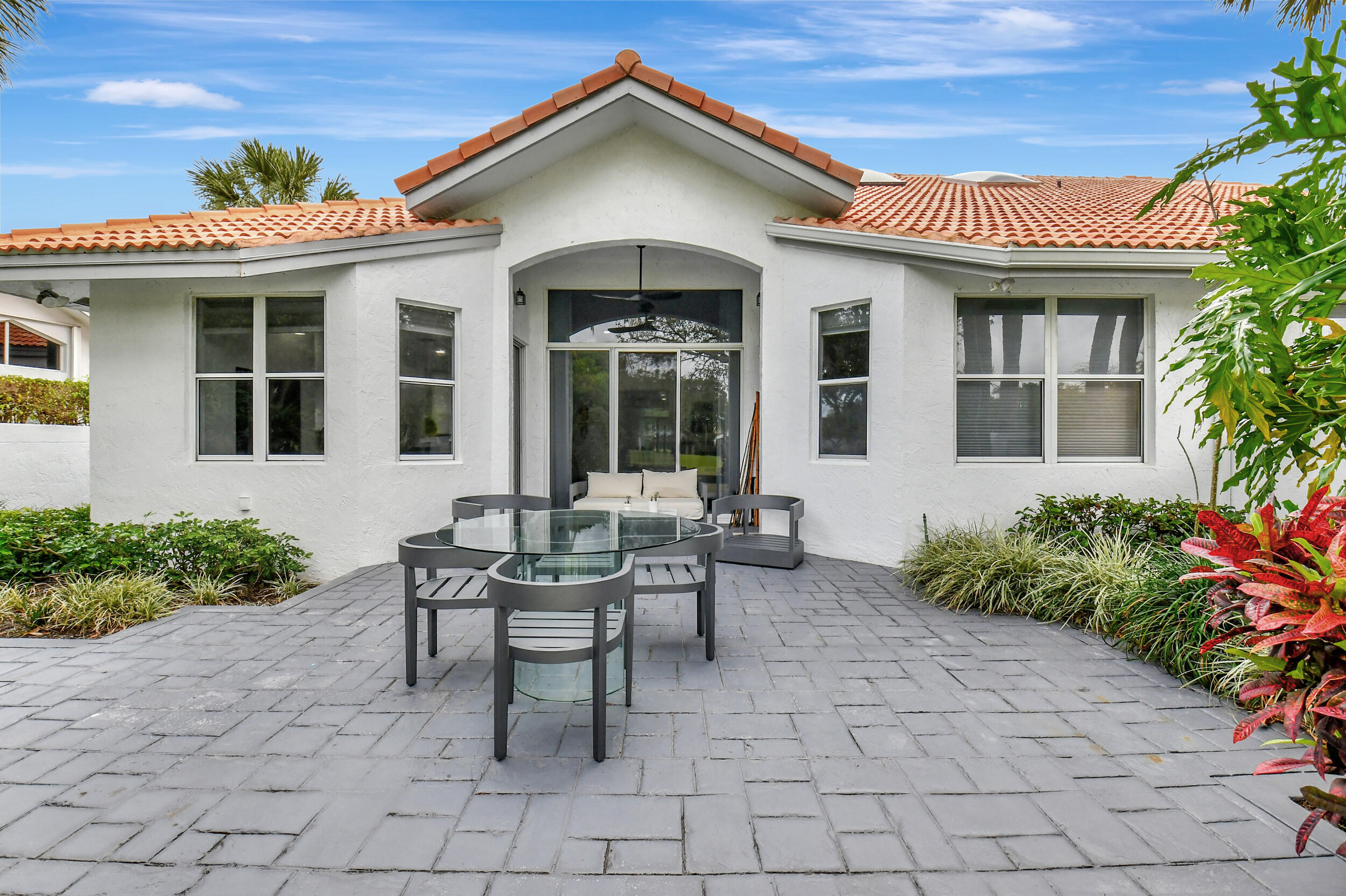 2283 NW 53rd Street