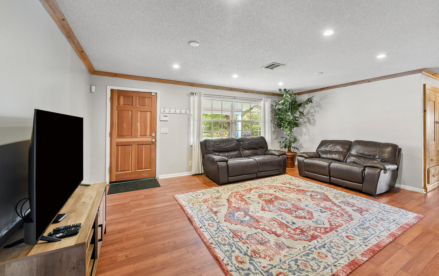 2921 Blue Jay Turn