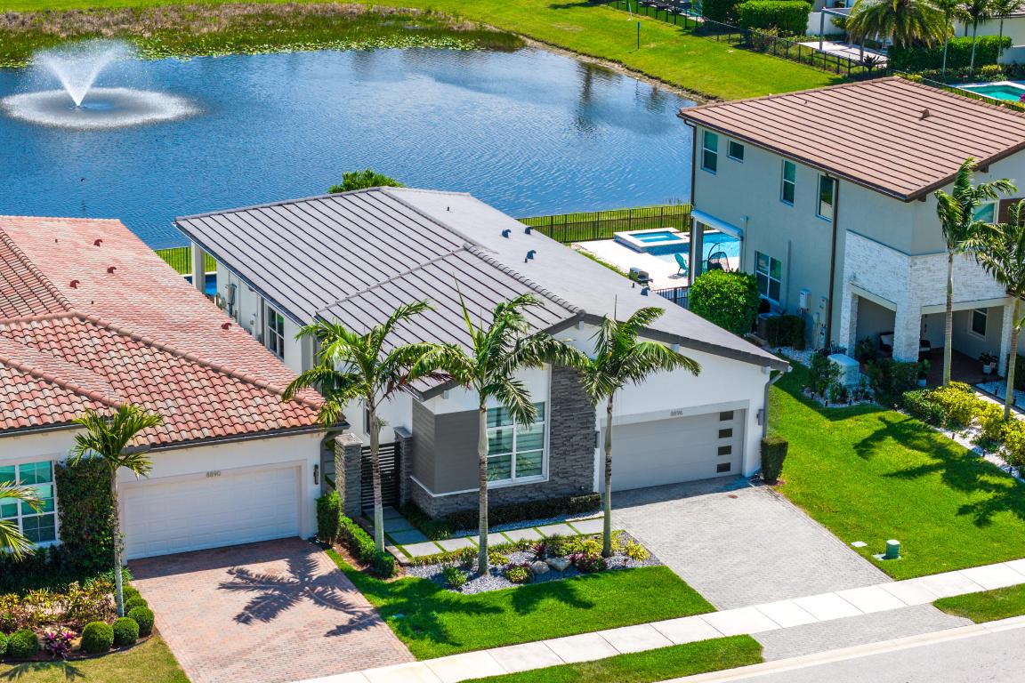 8896 Kingsmoor Way, Lake Worth