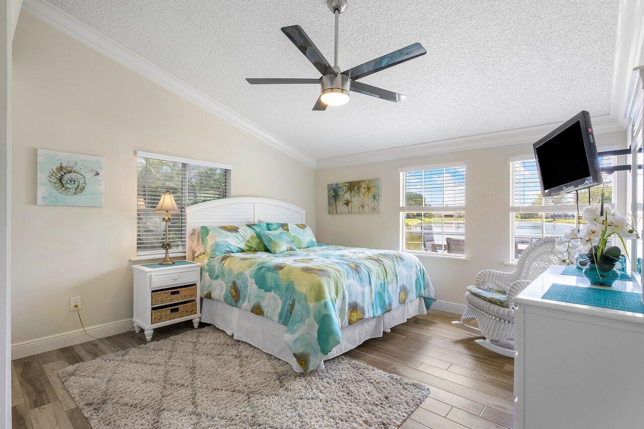 5565 Pebble Brook Lane