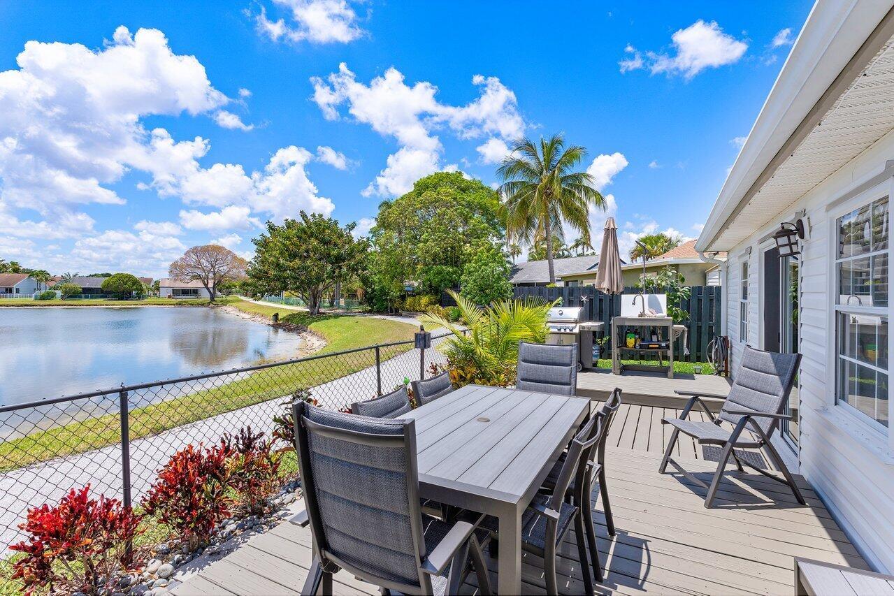 5565 Pebble Brook Lane