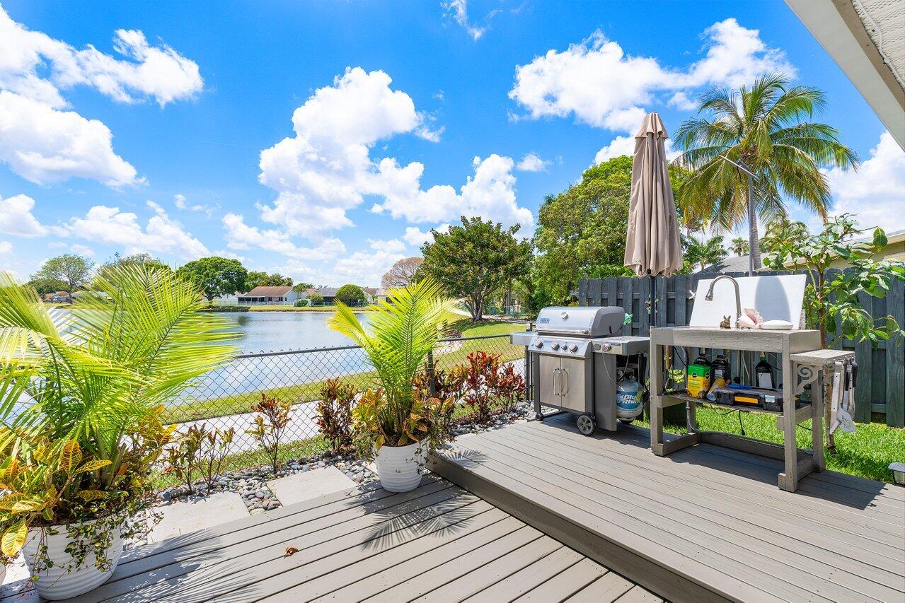 5565 Pebble Brook Lane