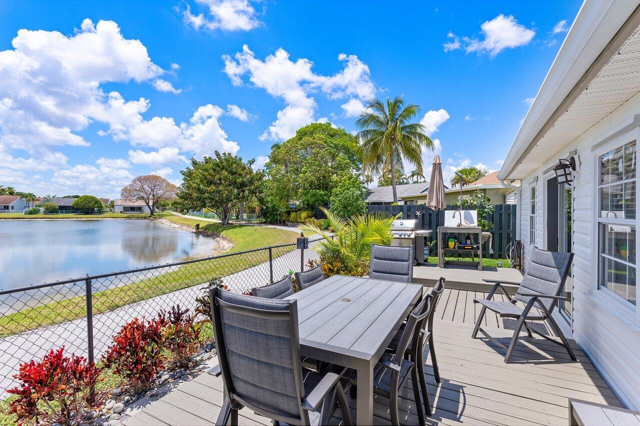 5565 Pebble Brook Lane