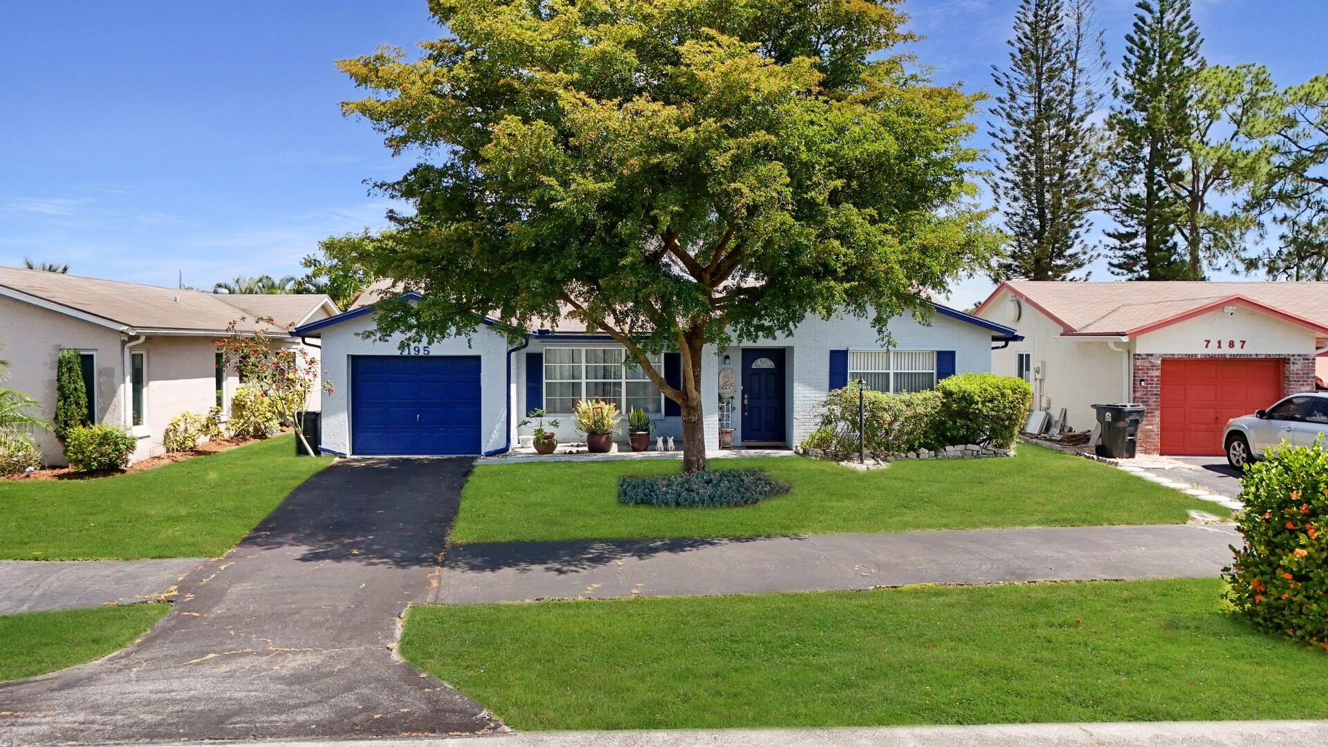 7195 Pine Manor Drive, Lake Worth