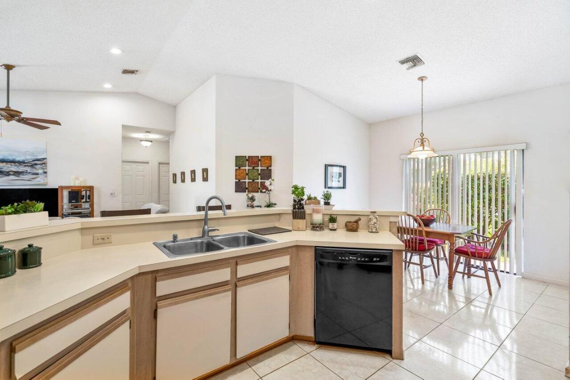 22181 Cranbrook Road