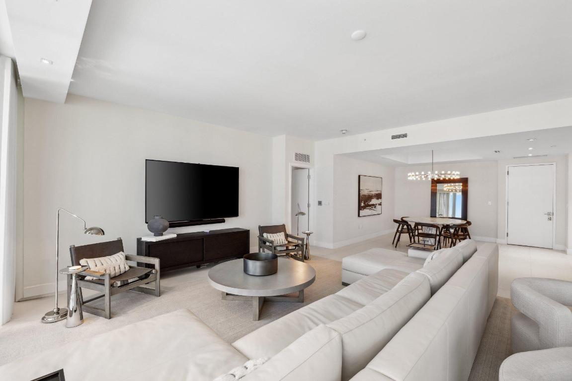 3100 N Ocean Drive 1103p