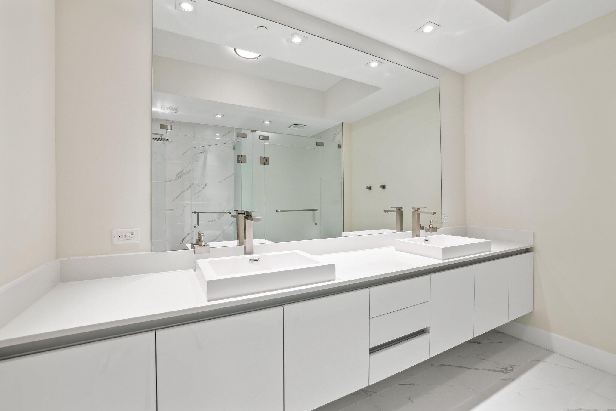 3100 N Ocean Drive 1103p