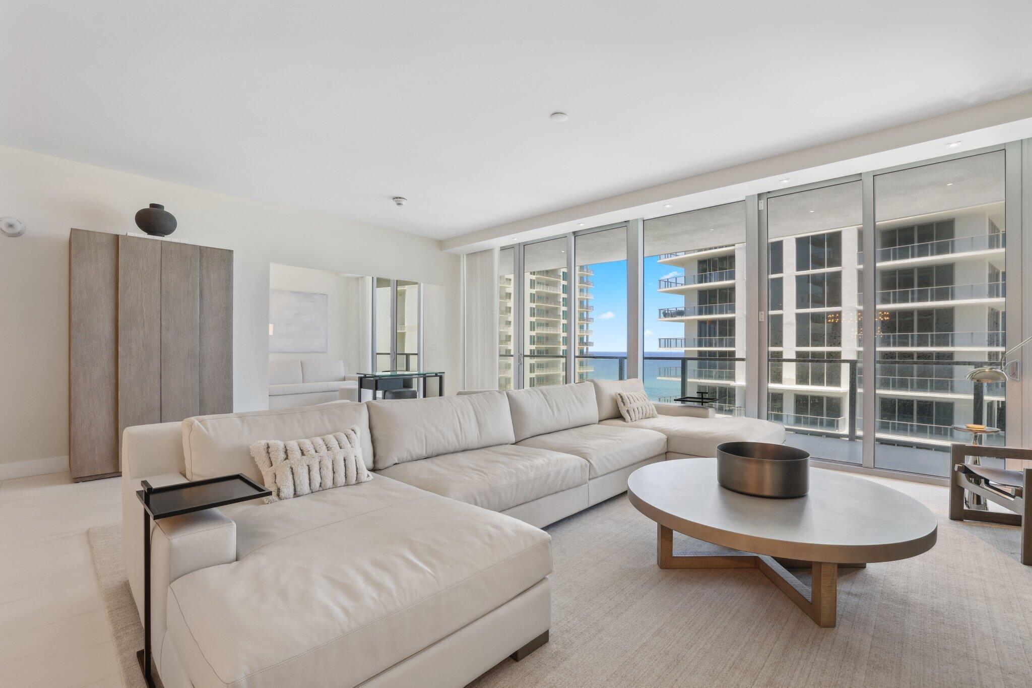 3100 N Ocean Drive 1103p