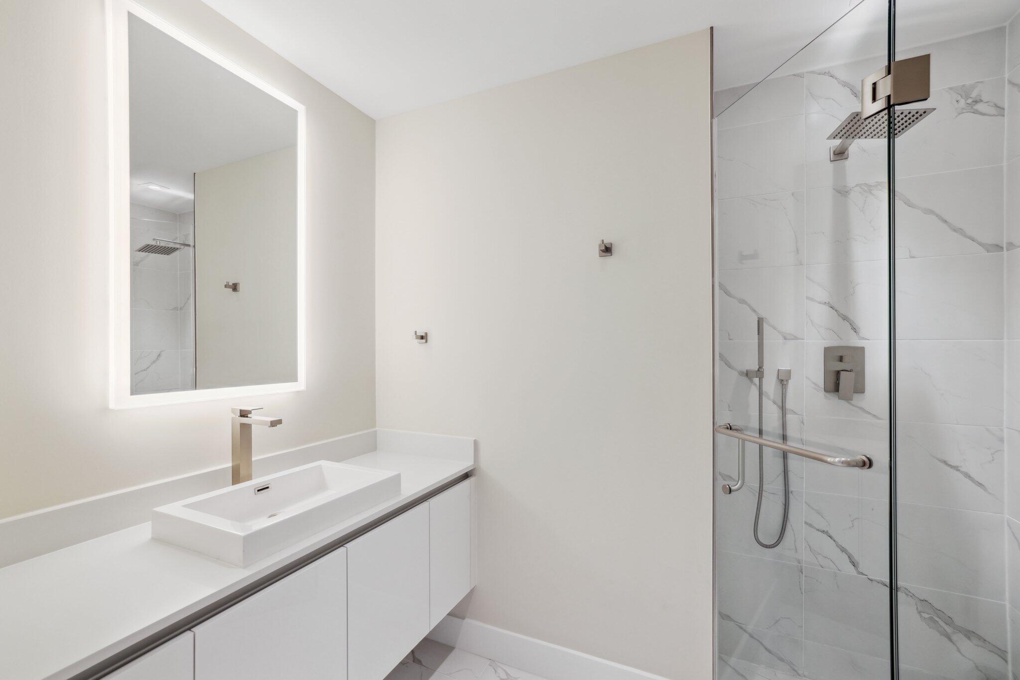 3100 N Ocean Drive 1103p