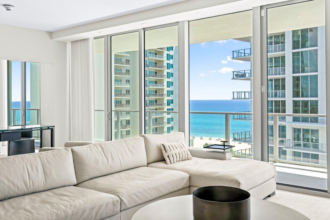 3100 N Ocean Drive 1103p