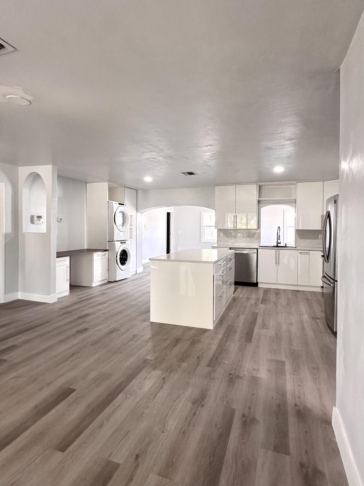 1455 NE Silver Maple Way