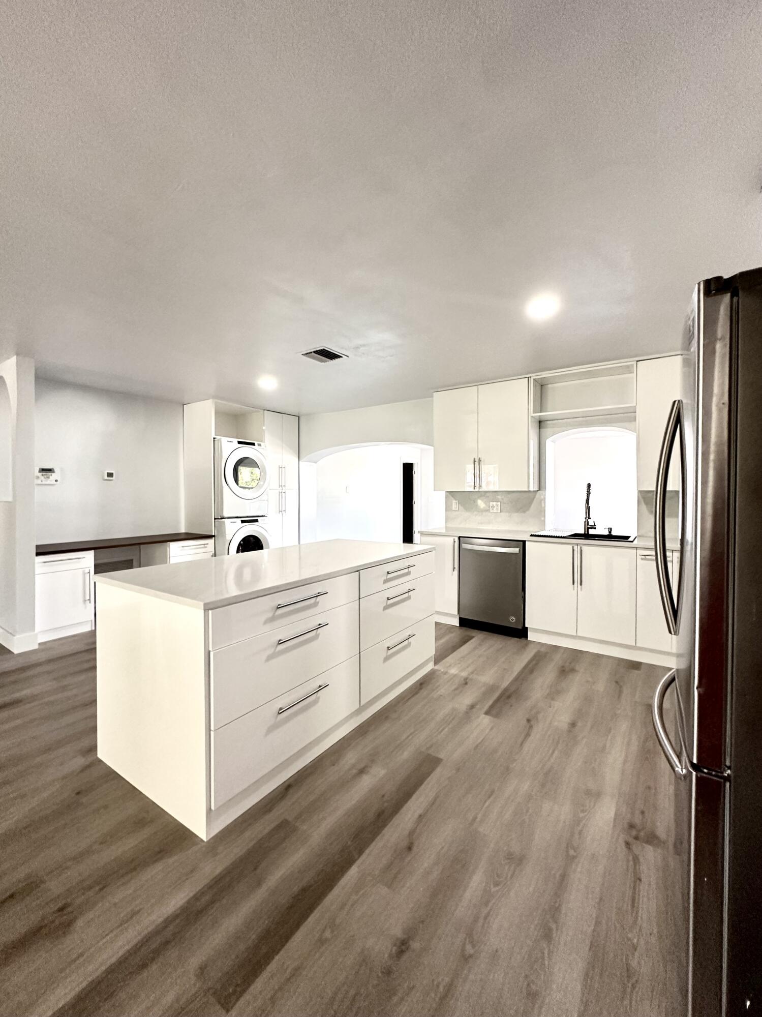 1455 NE Silver Maple Way