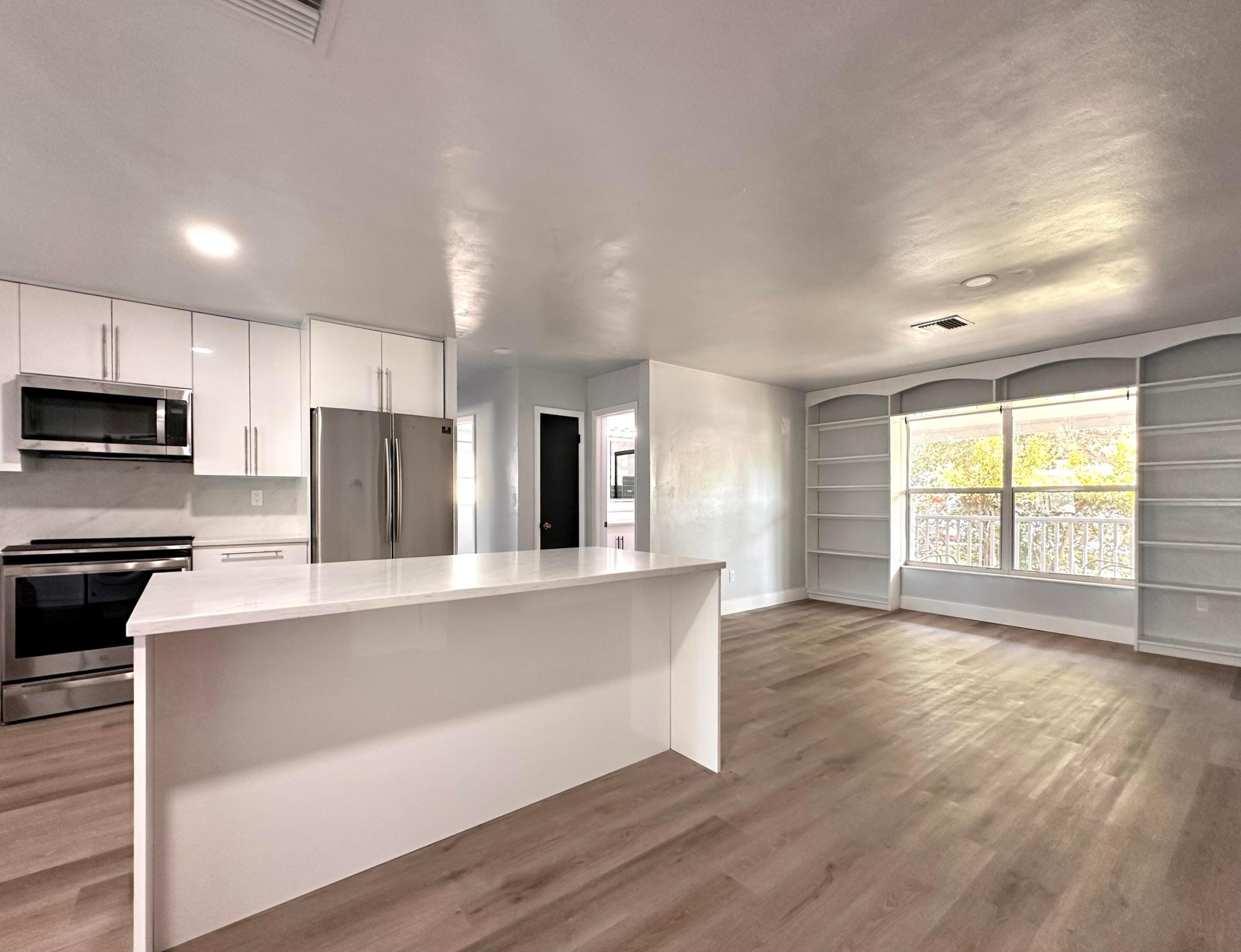 1455 NE Silver Maple Way