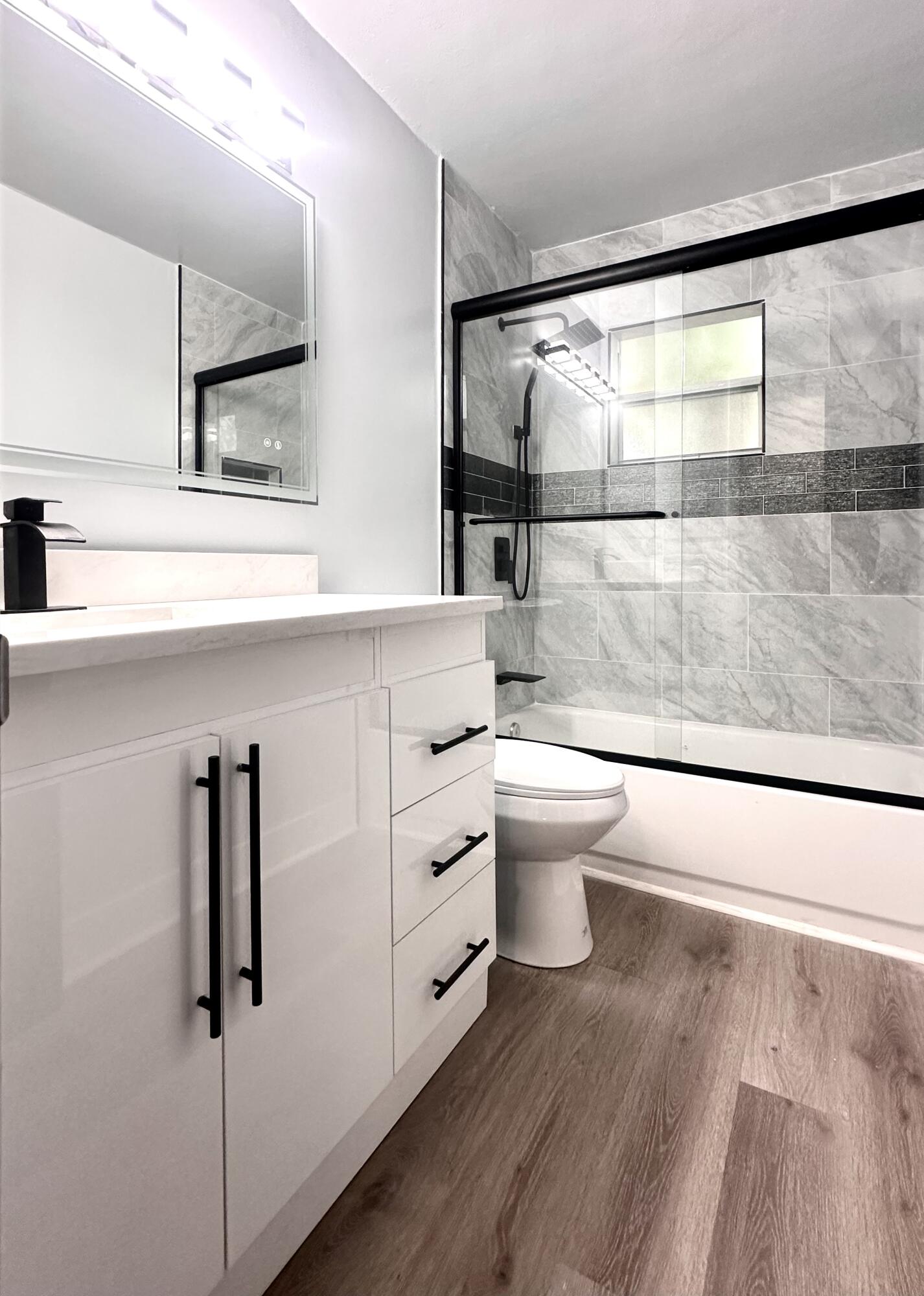 1455 NE Silver Maple Way