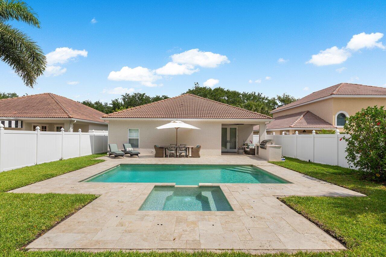 1050 Delray Lakes Drive