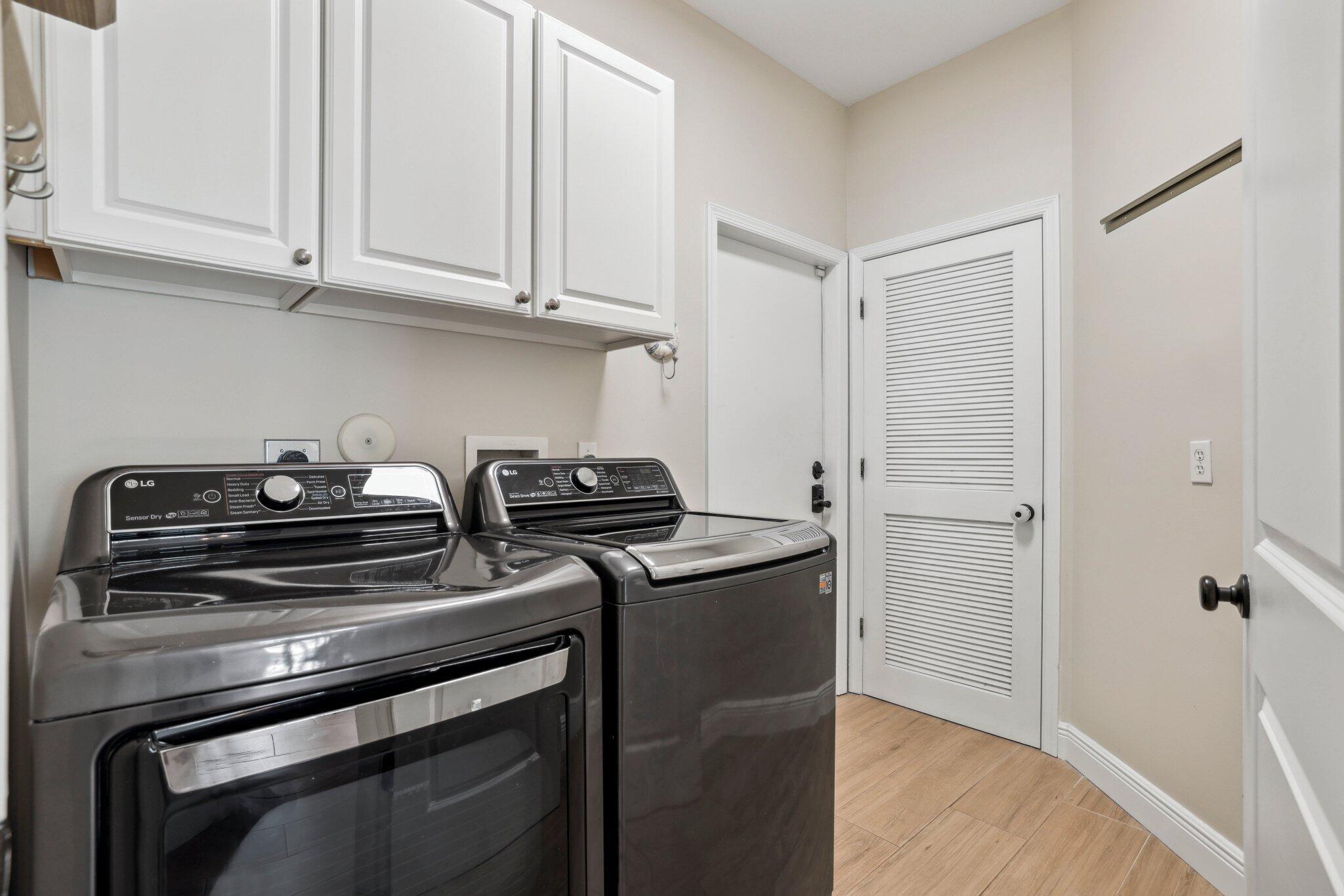 1050 Delray Lakes Drive