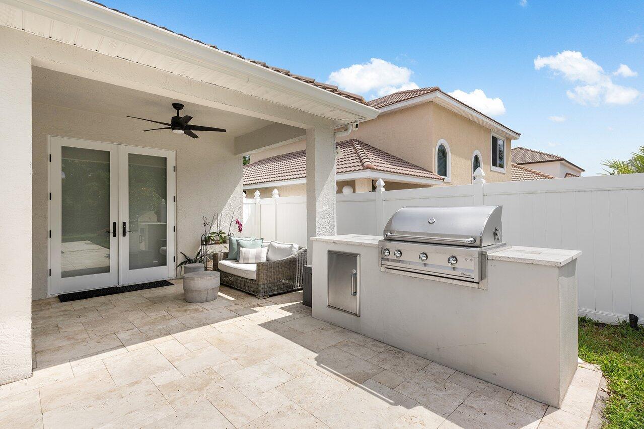 1050 Delray Lakes Drive