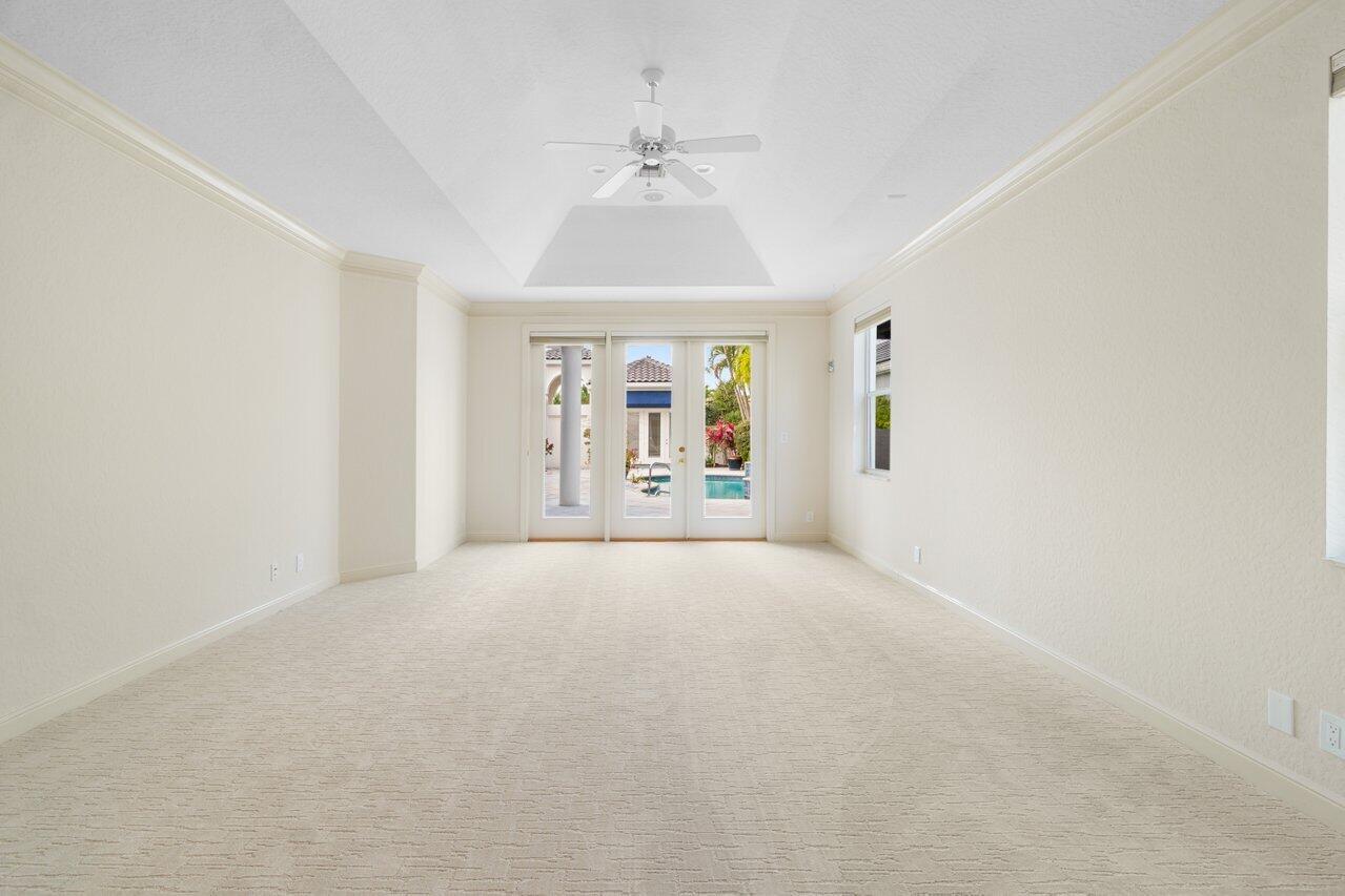 3563 NW Clubside Circle