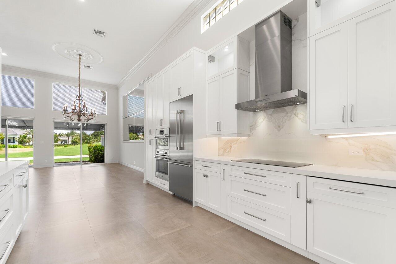 3563 NW Clubside Circle