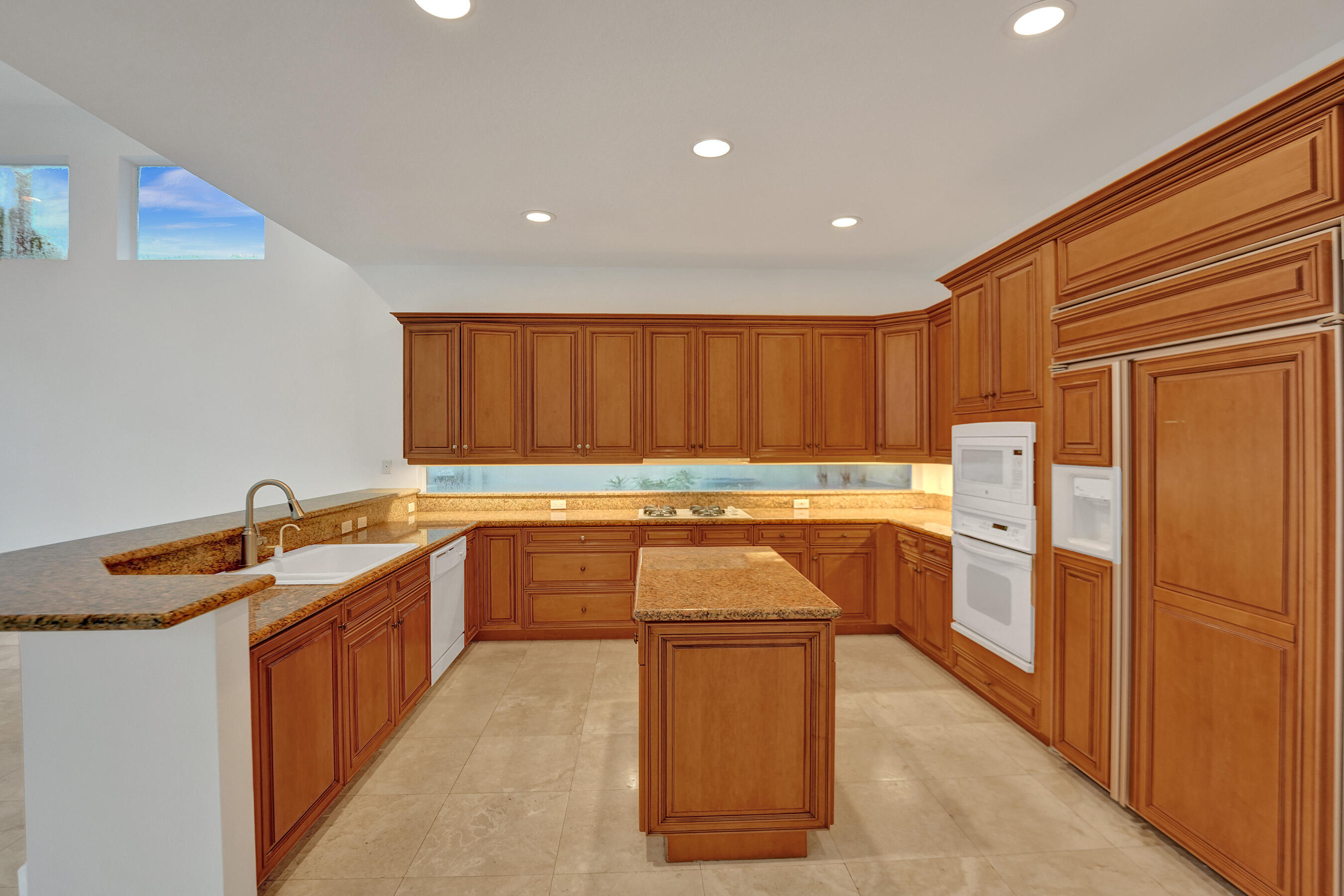2410 NW 49th Lane