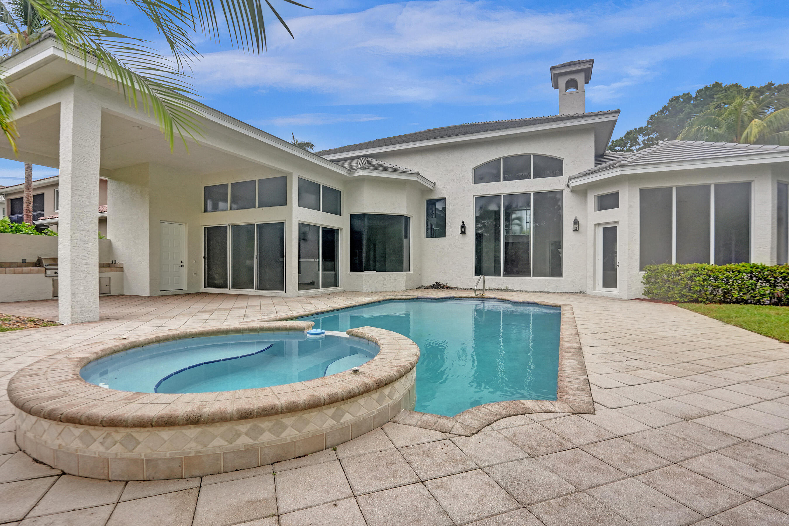2410 NW 49th Lane
