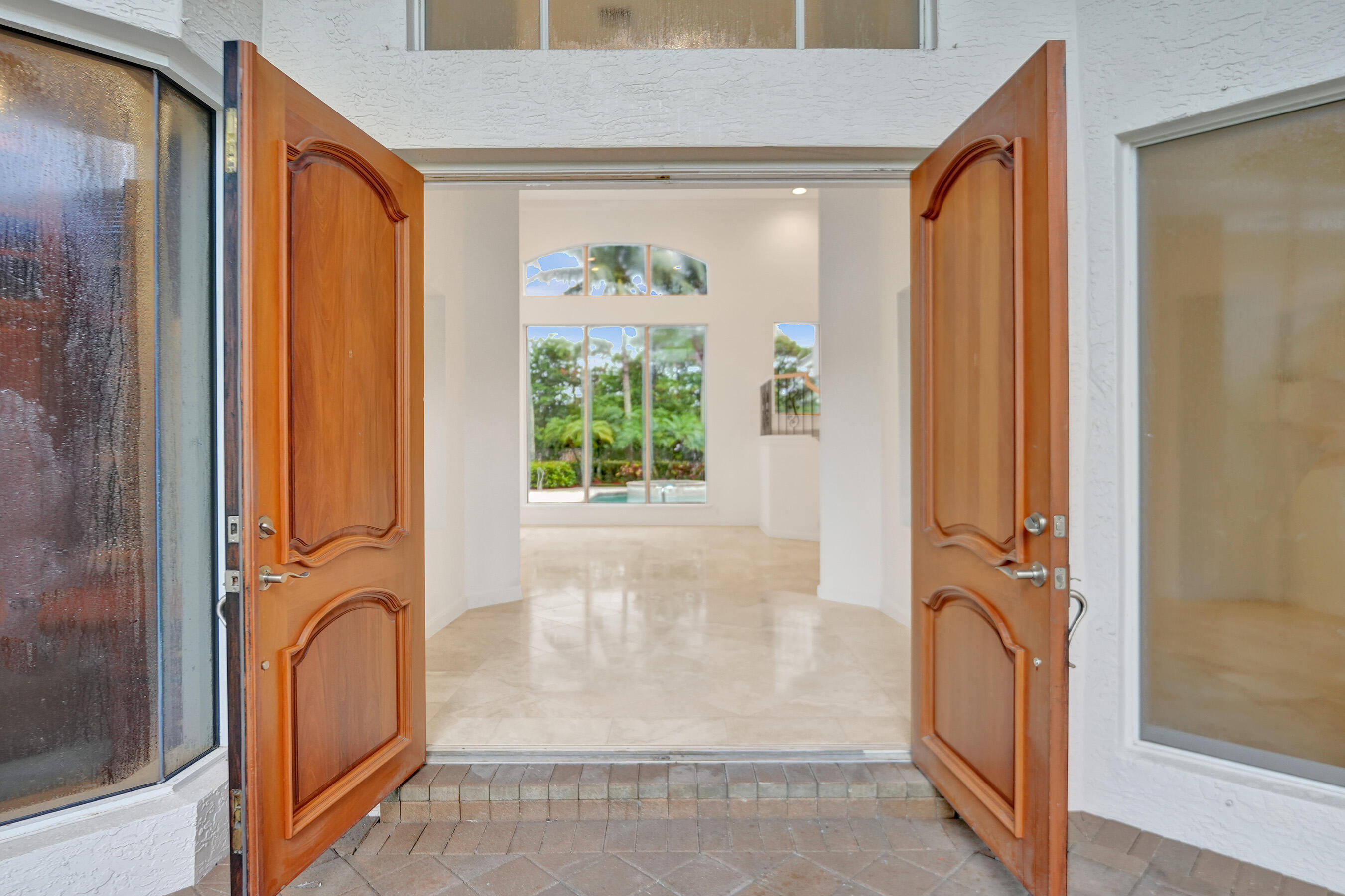 2410 NW 49th Lane