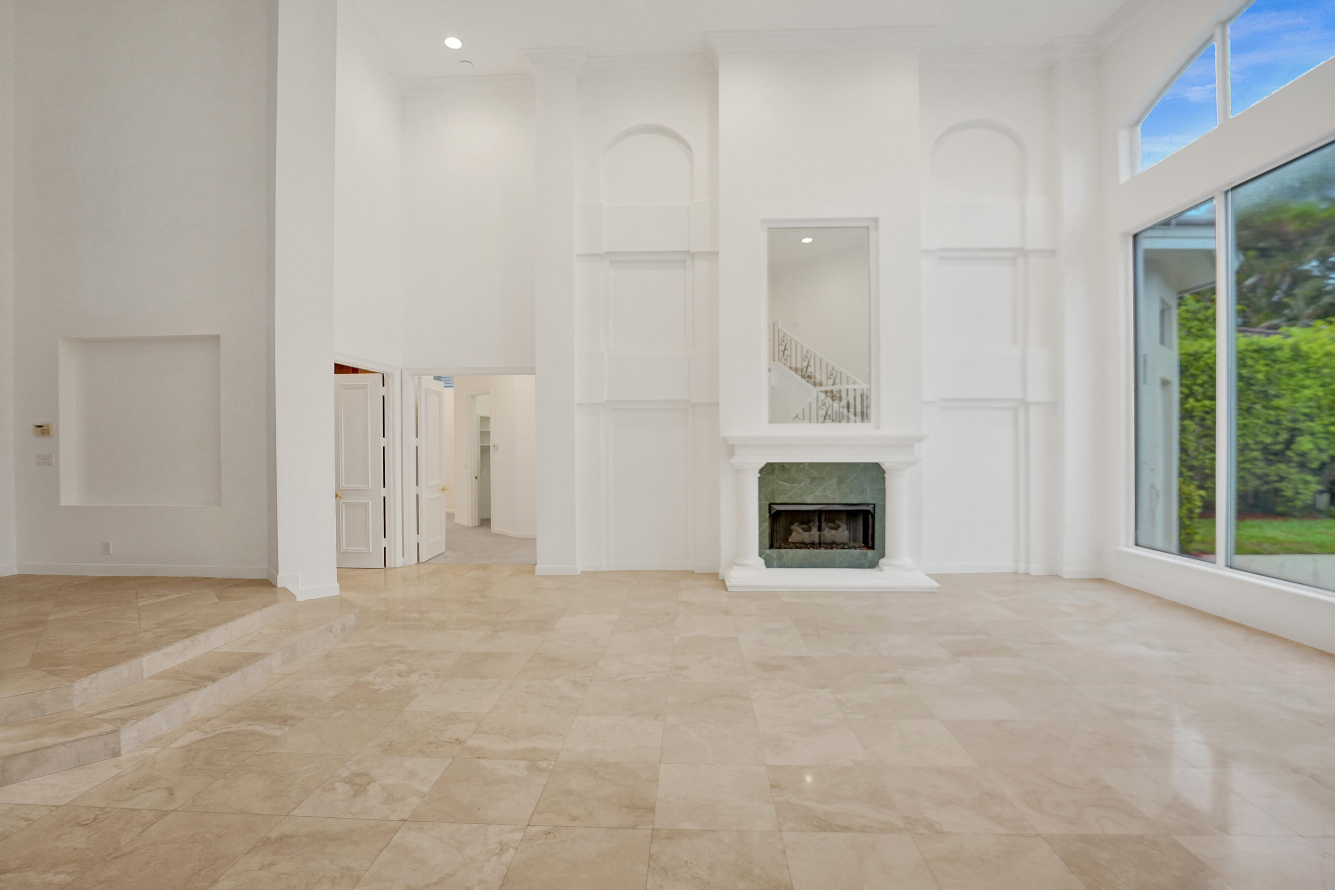 2410 NW 49th Lane