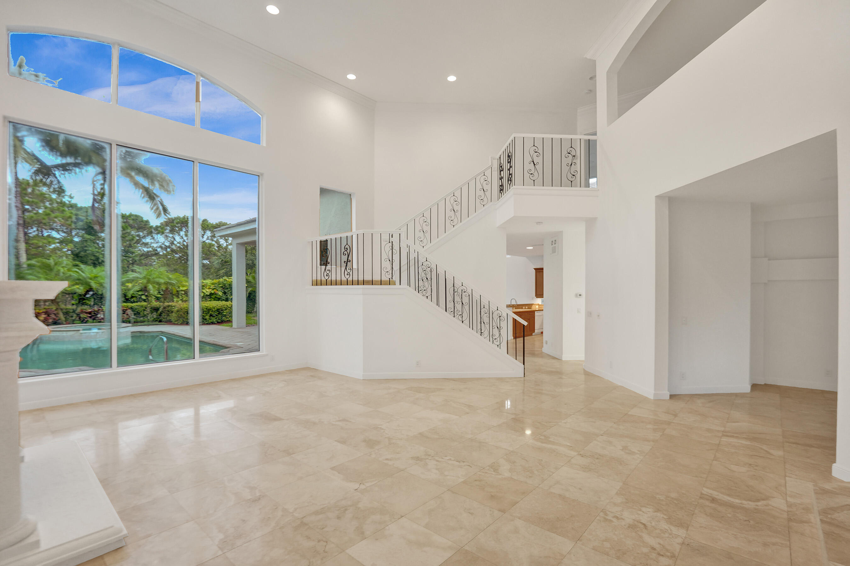 2410 NW 49th Lane