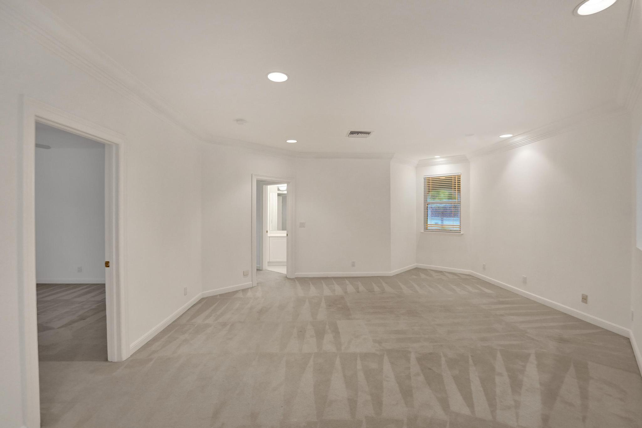 2410 NW 49th Lane