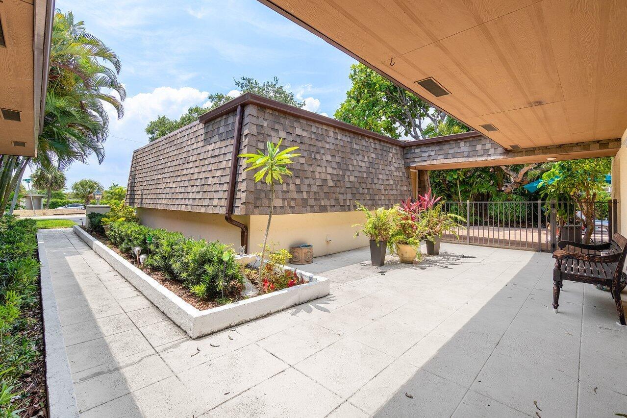 425 NW 11th Street
